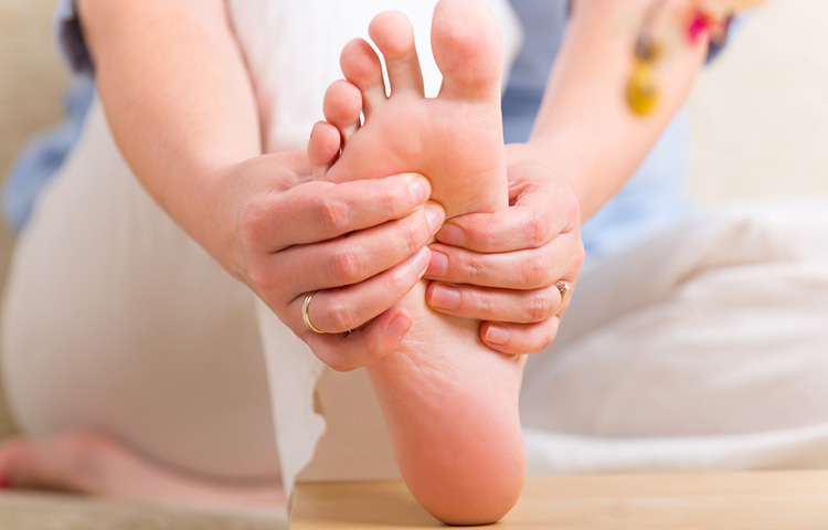 how-to-care-for-your-numb-feet-in-diabetes